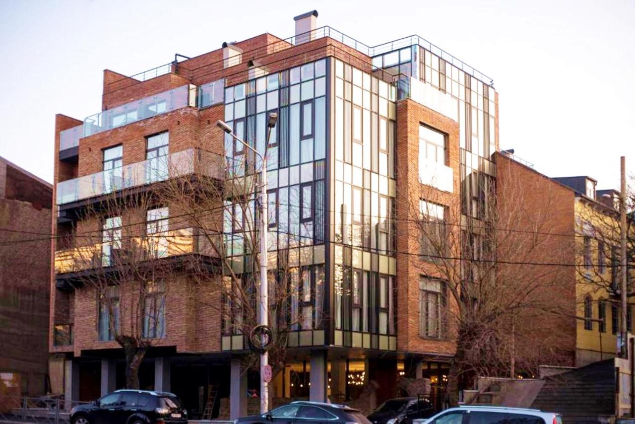 Bricks Hotel 第比利斯 外观 照片