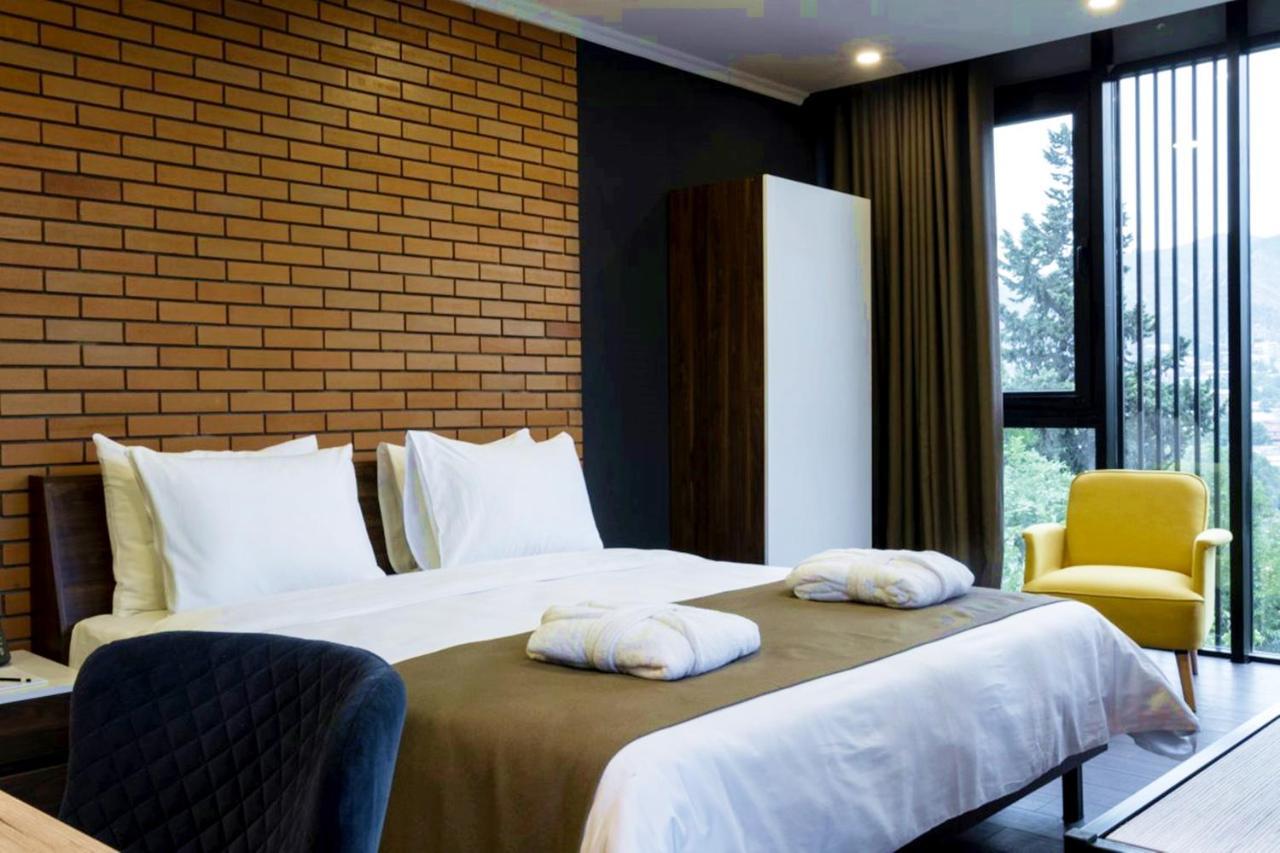 Bricks Hotel 第比利斯 外观 照片