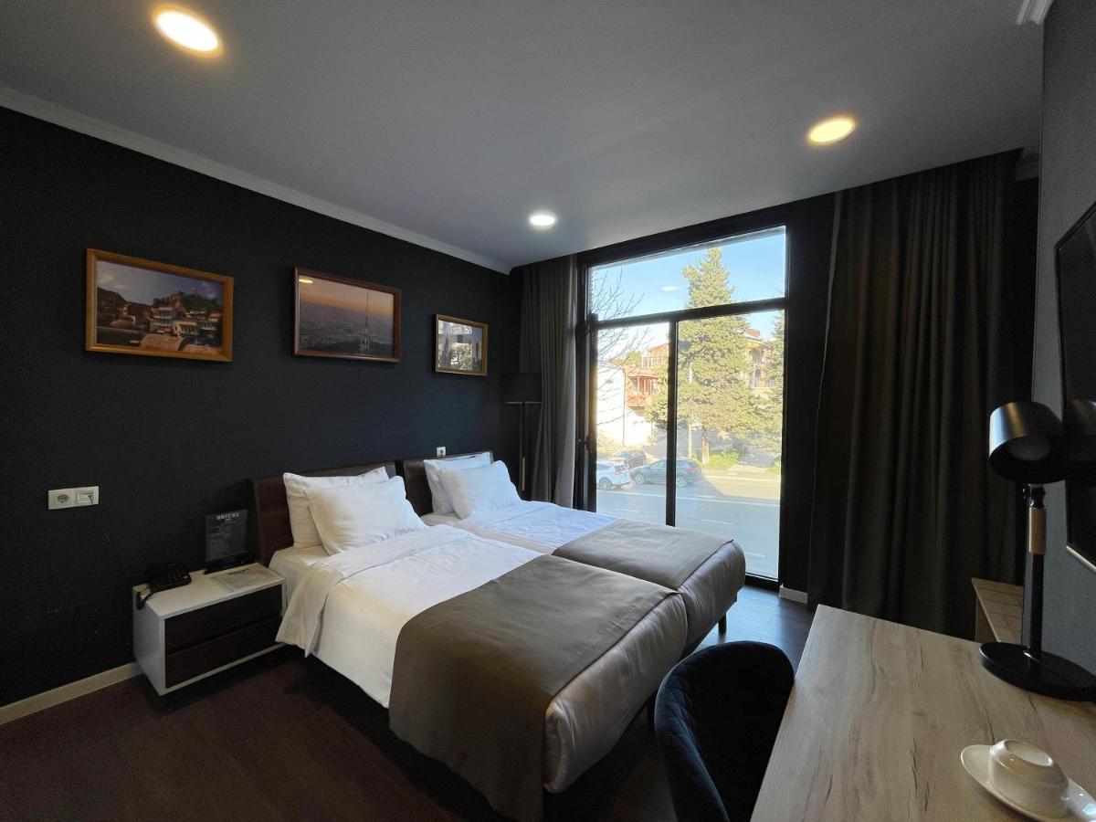 Bricks Hotel 第比利斯 外观 照片