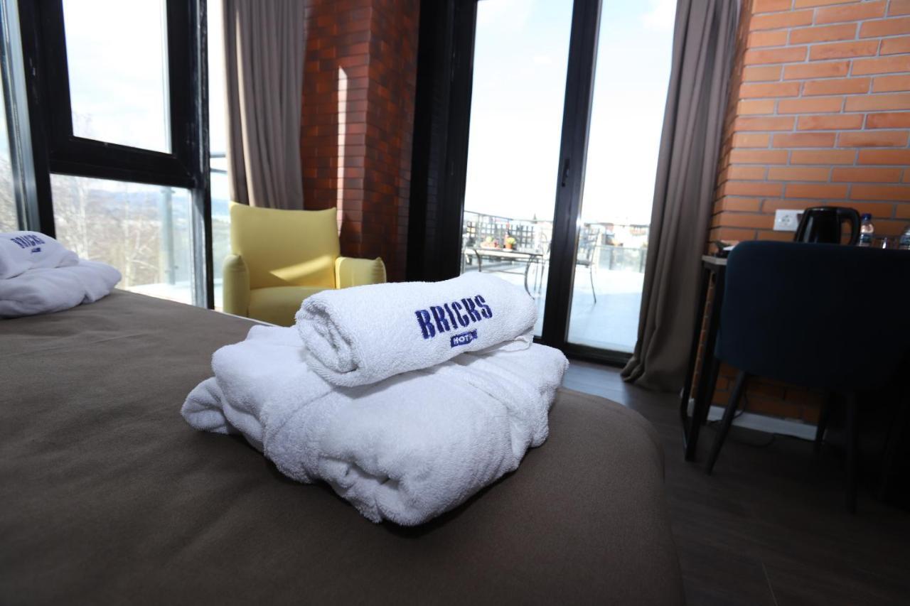 Bricks Hotel 第比利斯 外观 照片